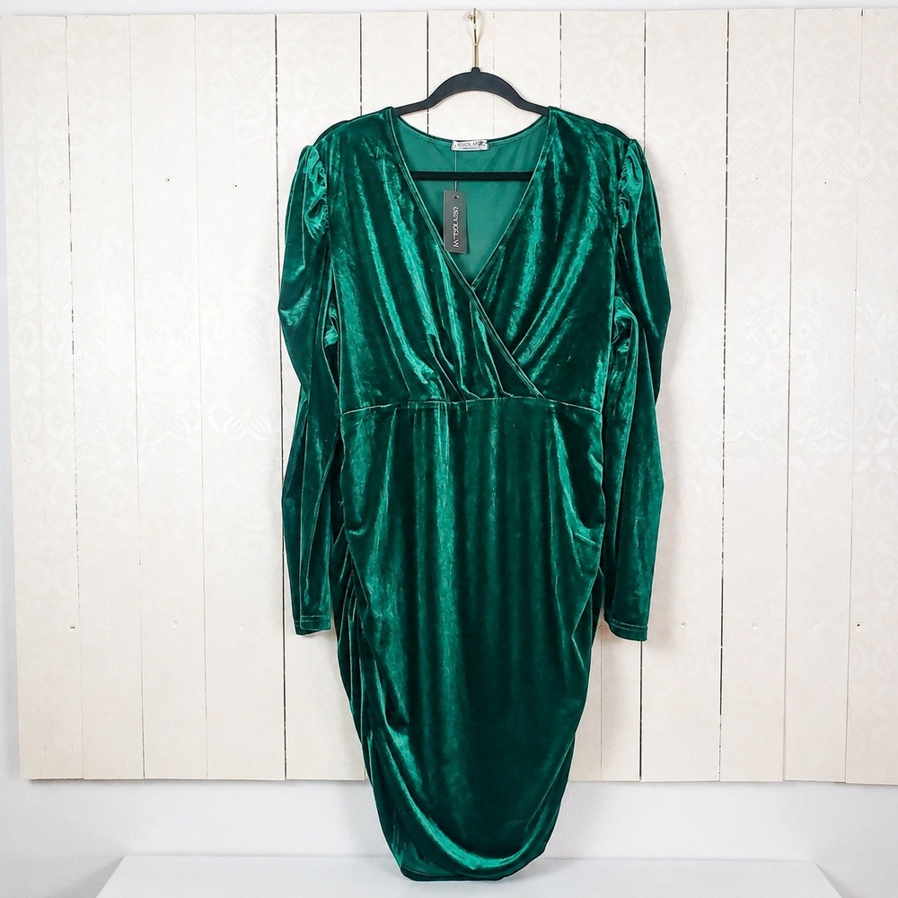Plus 20W Velvet Forest Green Ruched Wrap V-Neck Cocktail Dress IN'VOLAND Womens